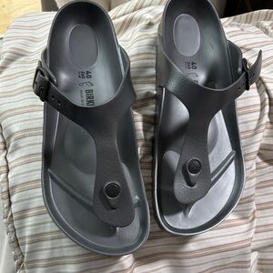 NWOT Birkenstock Dark Gray Thong Sandals EVA
